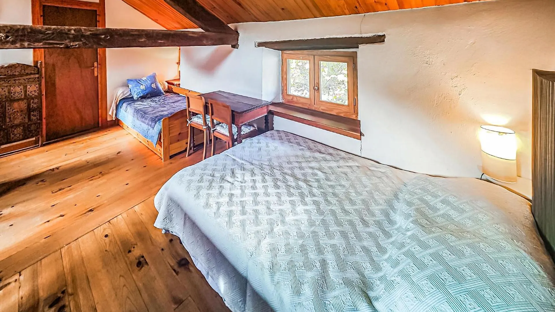 2 Bedroom Awesome Home In Les Cabannes 0*, レ・キャバネス フランス