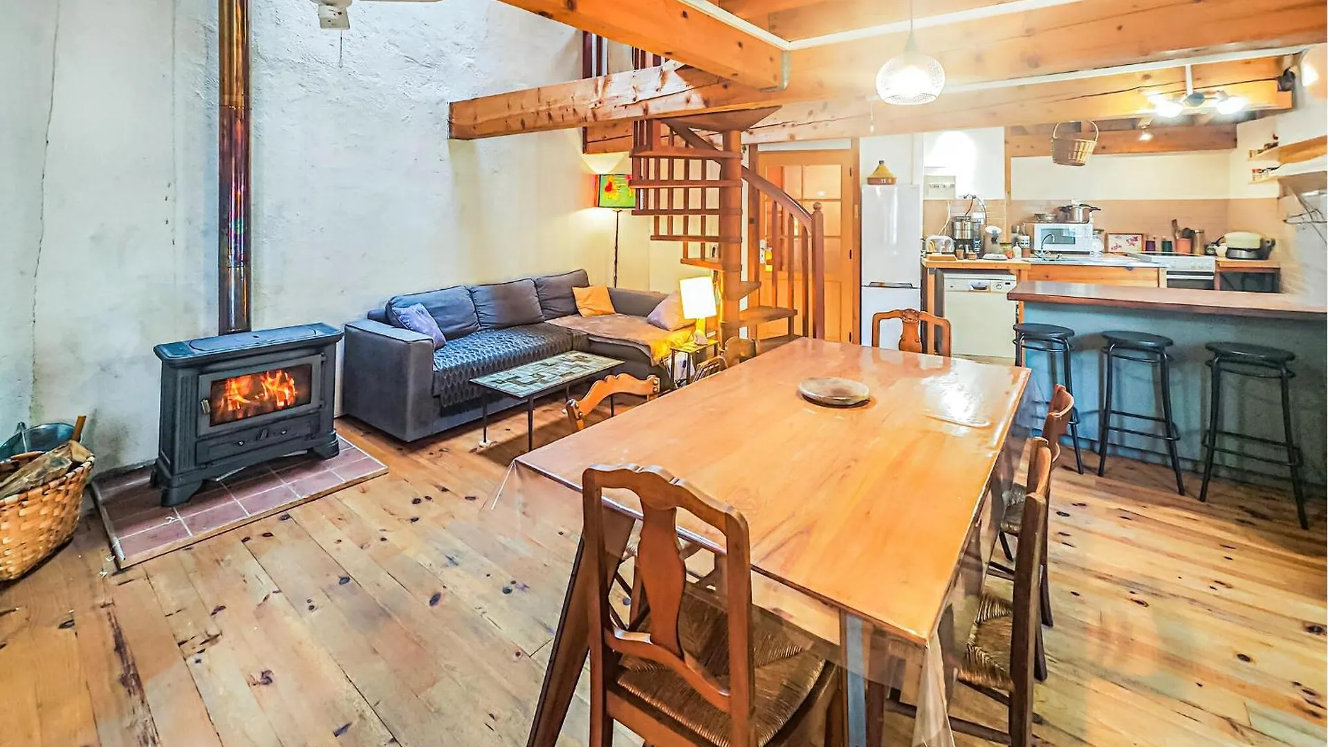 別荘 2 Bedroom Awesome Home In Les Cabannes フランス